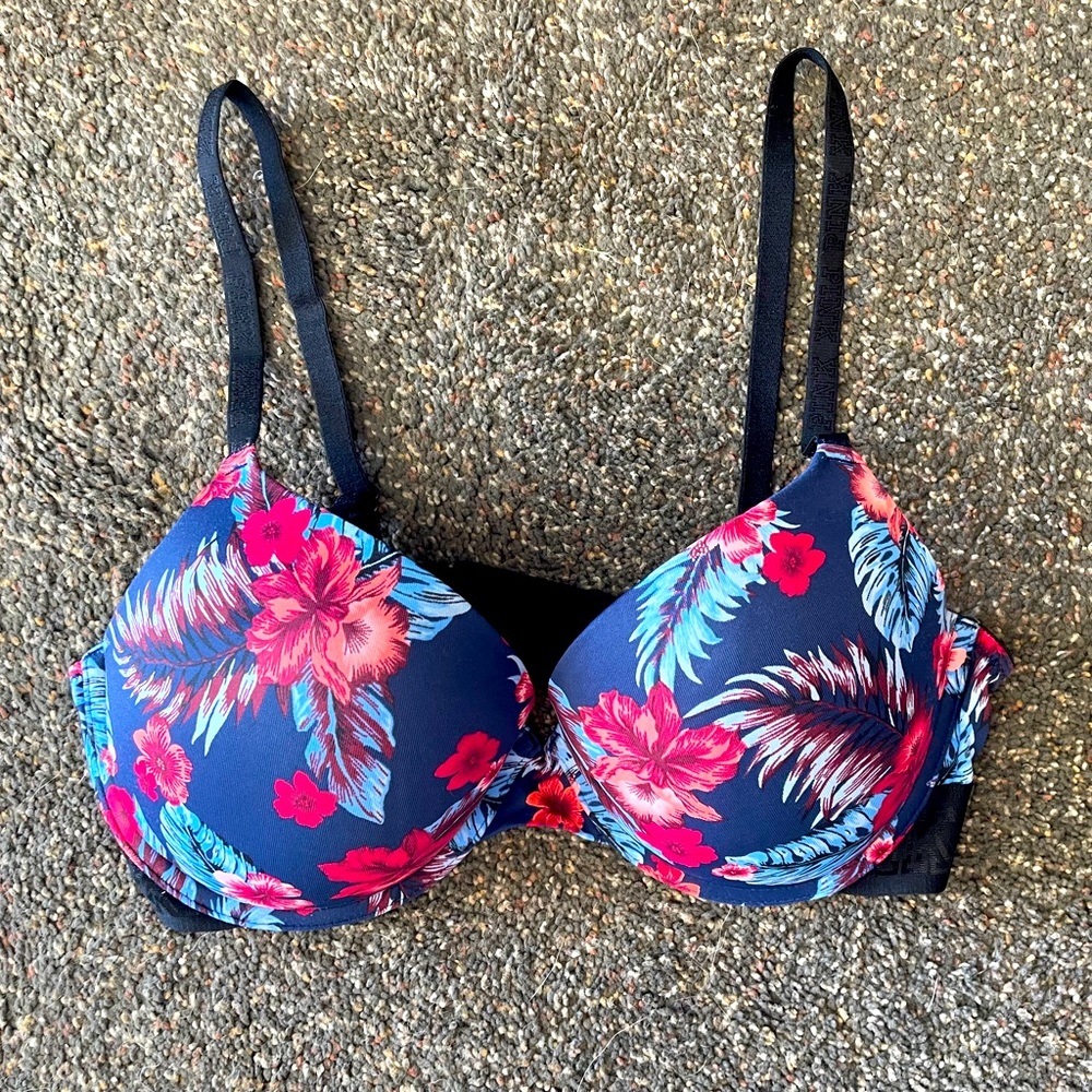 VS Pink Bra